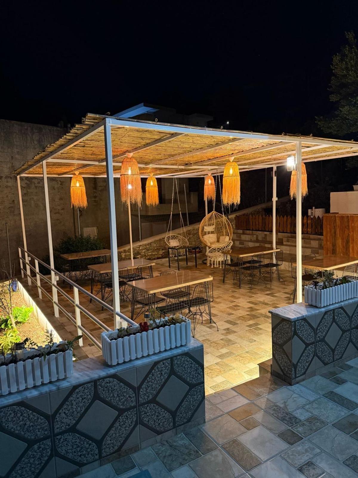 Apartmente Pamela Sarandë Exterior foto